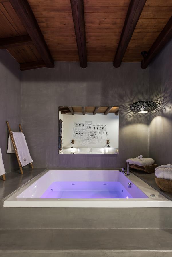 Hotel Olganos Vl Luxury & 4*