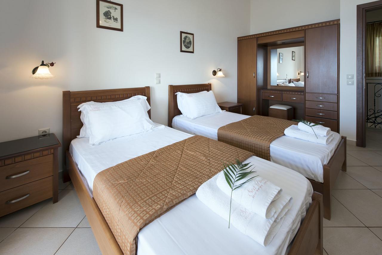 Sea Breeze & 2* Agios Gordios (Corfu)