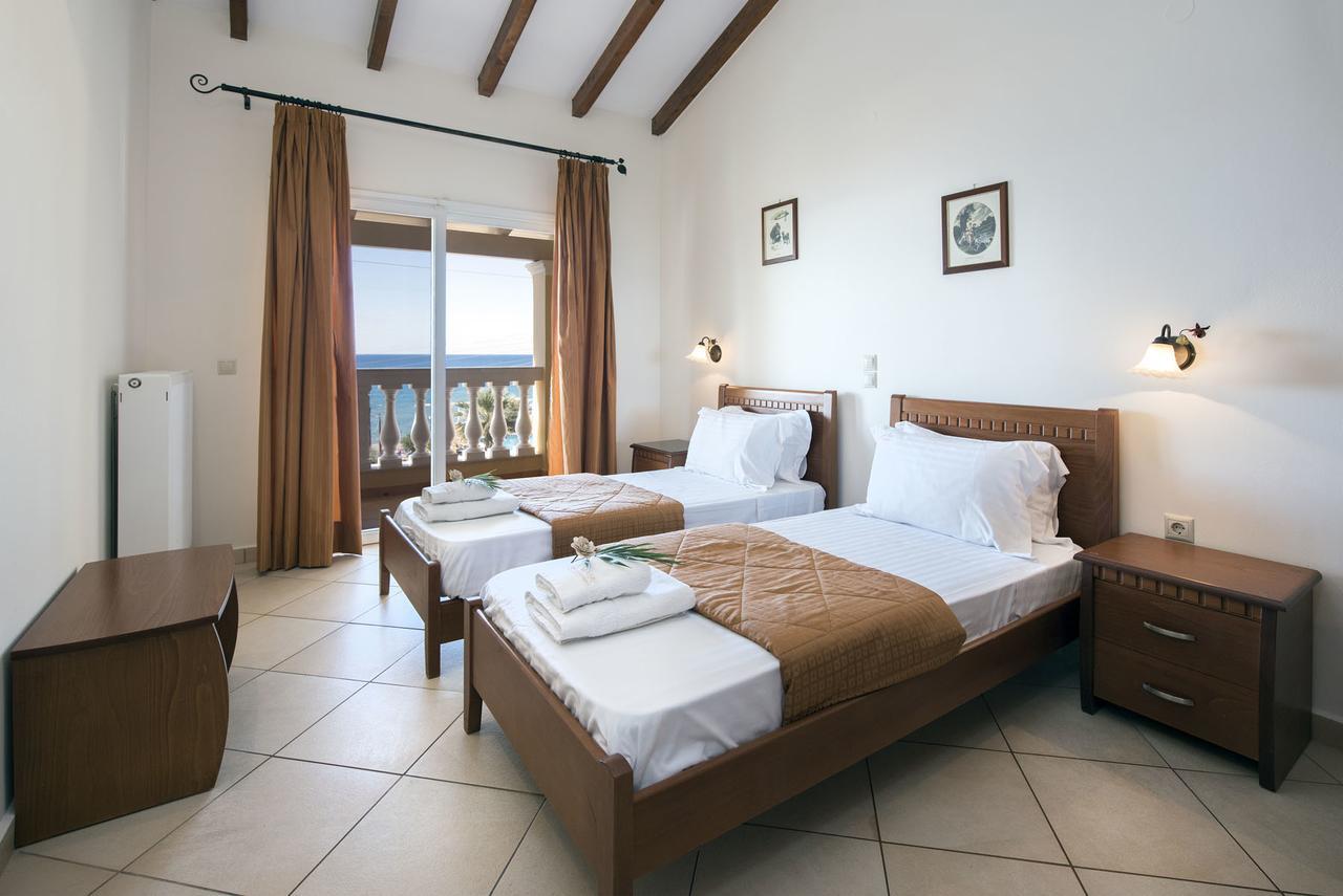 Aparthotel Sea Breeze & 2*