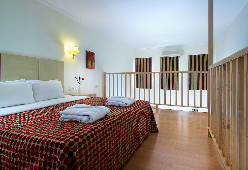 Labranda Miraluna Village 5* Kiotari