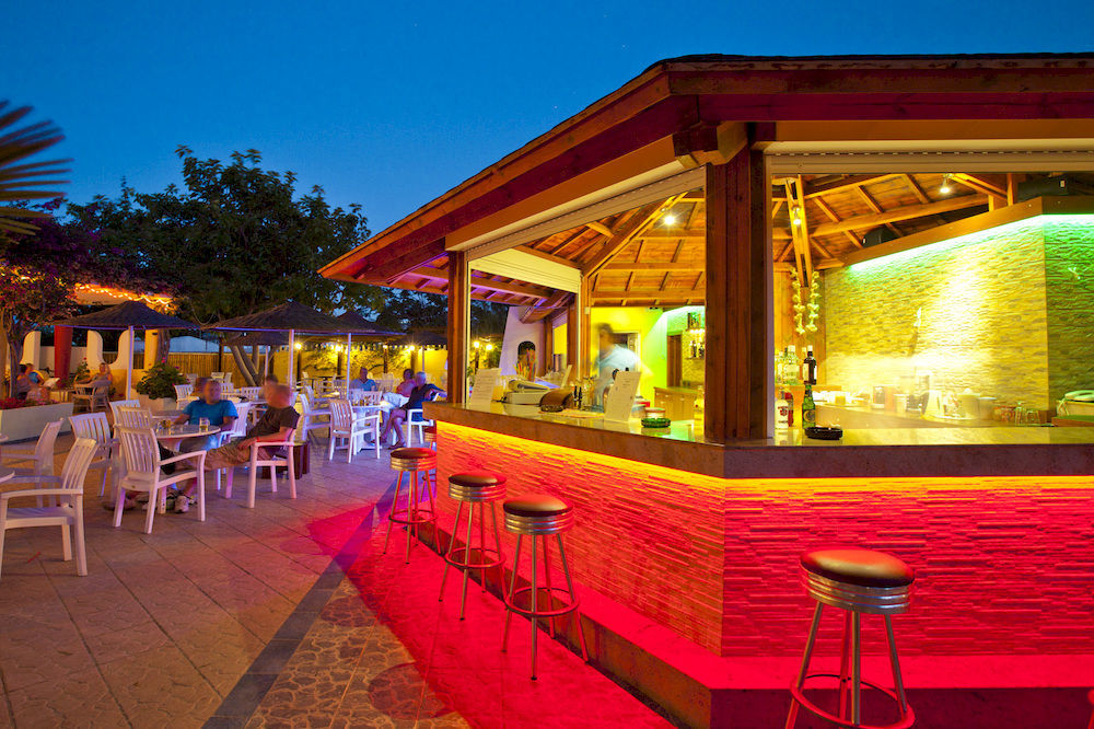Hotel Apollon 4*