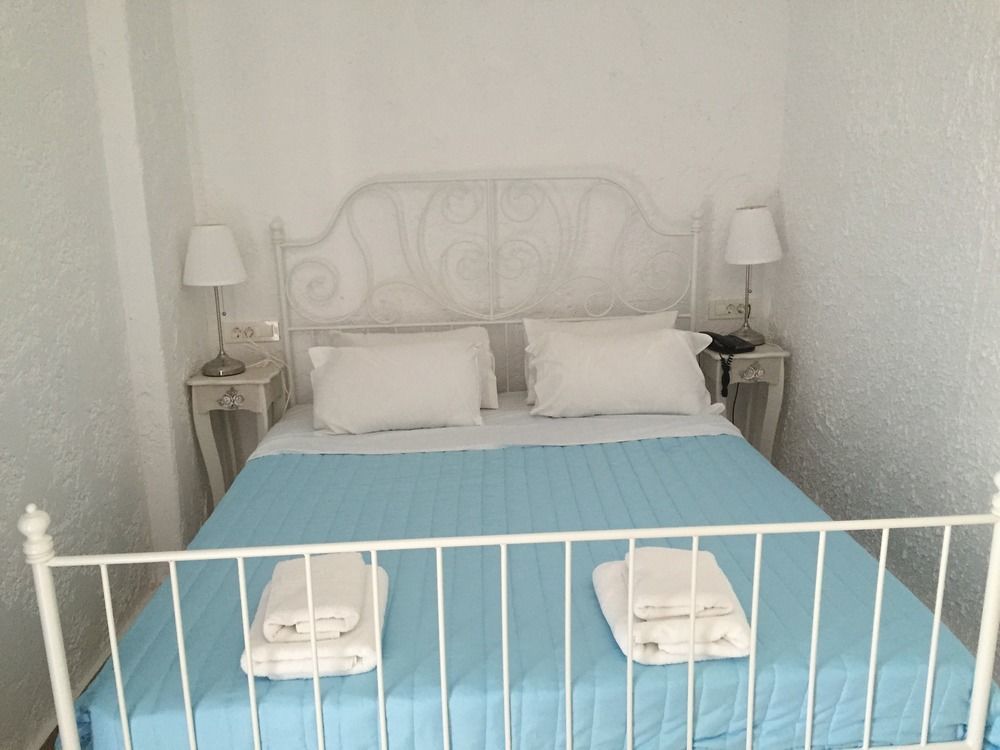 Evexia Boutique & 4* Agia Marina (Crete)