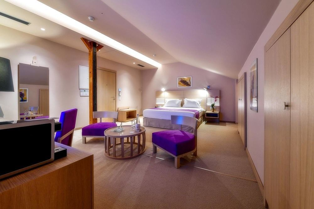 Hotel Hydrama Grand 5*