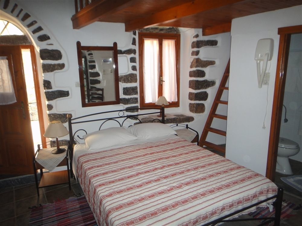 Apartment Anna Floradi *