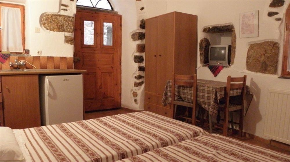 Apartment Anna Floradi *
