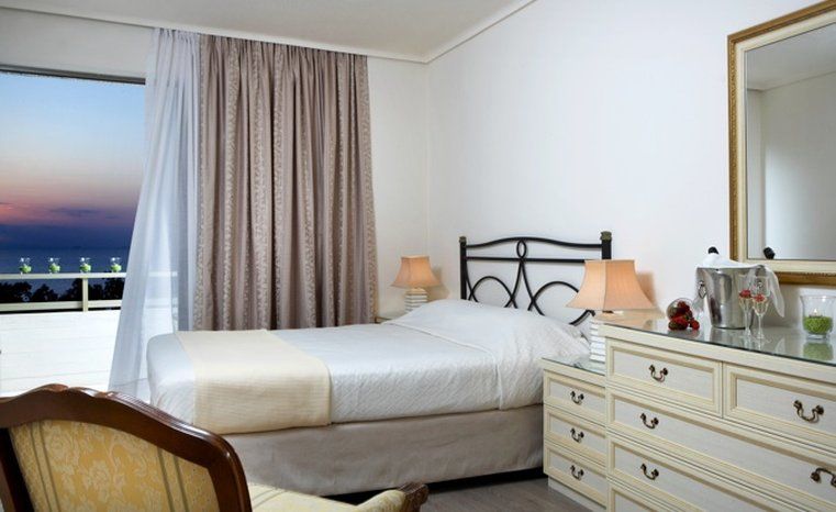 Hotel Amarilia 4*