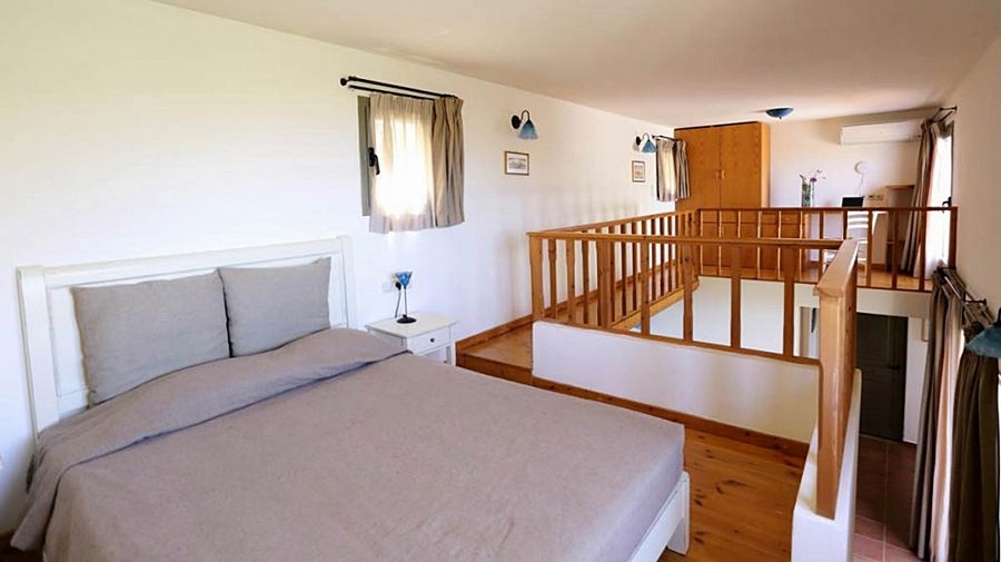 - Mourtzanakis 3* Achlada