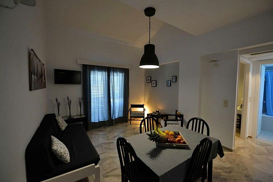 Aparthotel Anna 3*