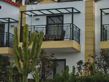 Aparthotel Golden - & 3*