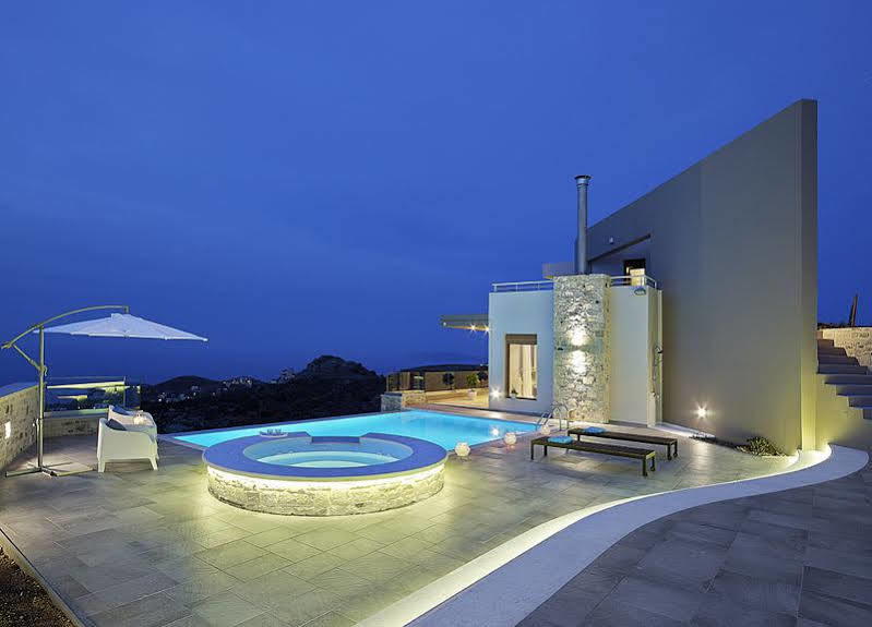 Villa Minimalist Mediterranean Blue Key With Sea View & Infinity Heated Pool *