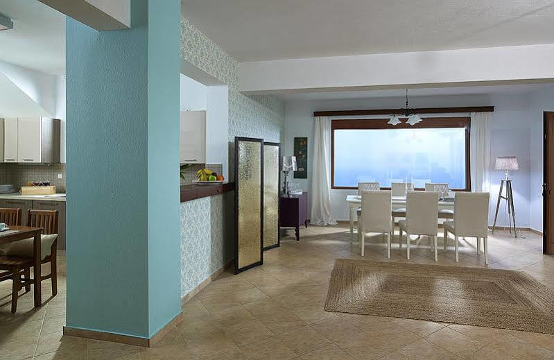 Minimalist Mediterranean Blue Key With Sea View & Infinity Heated Pool * Agia Pelagia (Crete)