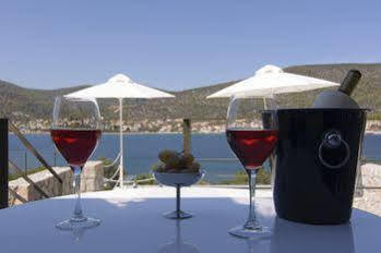 Lavender Cove 3* Korfos