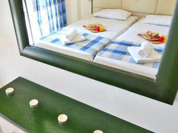 Hotel Mavrikos 3*