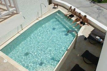 Jason & 3* Naxos City