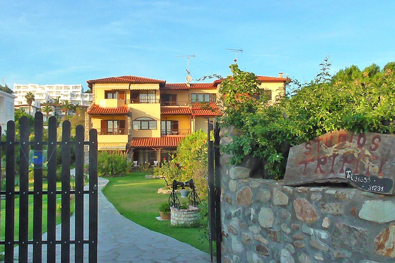 Aparthotel Tripiti *
