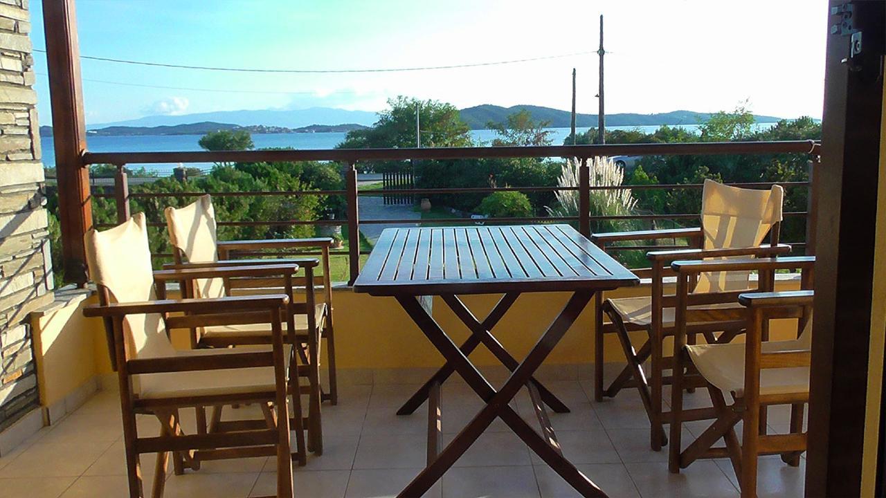 Aparthotel Tripiti *