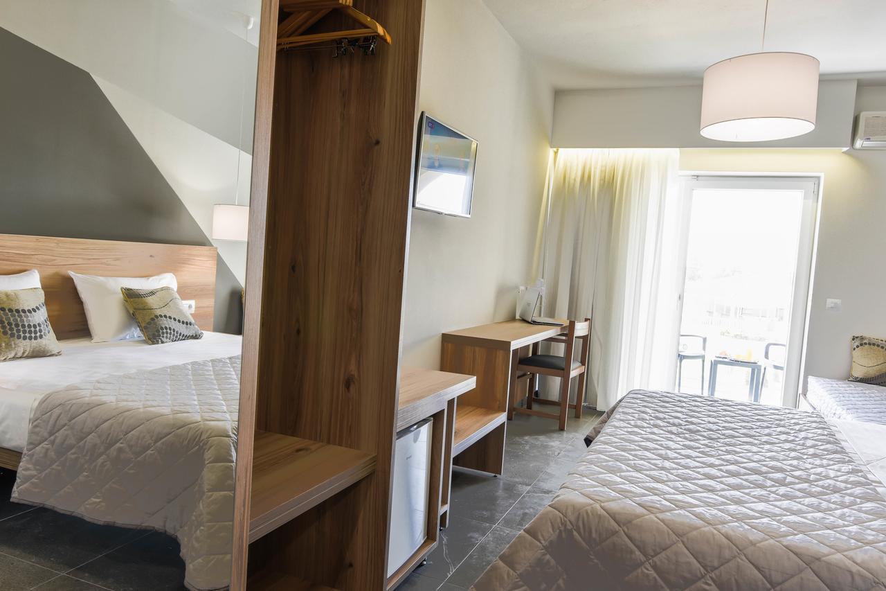 Hotel Exotica & By Zante Plaza 4*