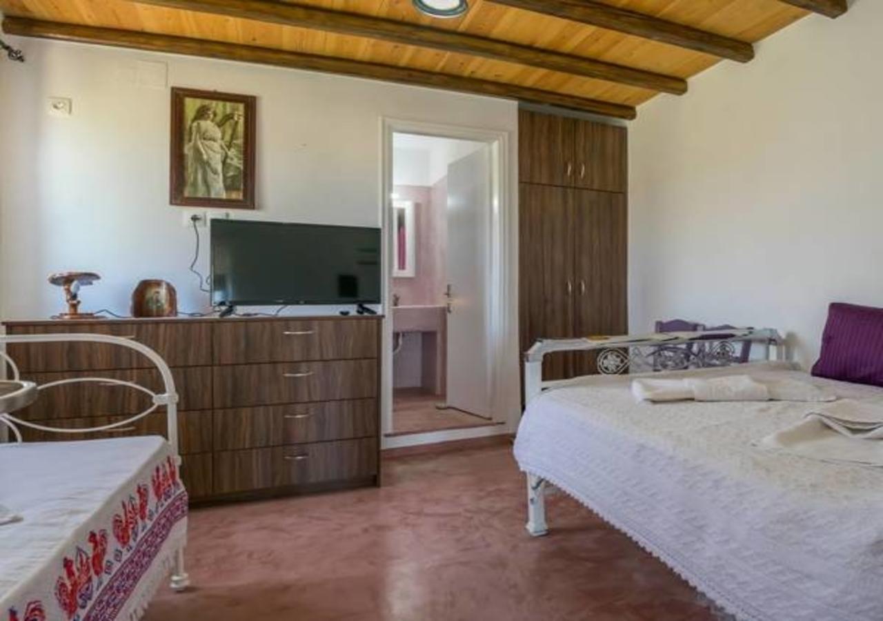 Kotetsi * Triovasalos