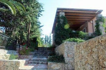 Rvg Maria * Aghios Emilianos (Peloponnese)