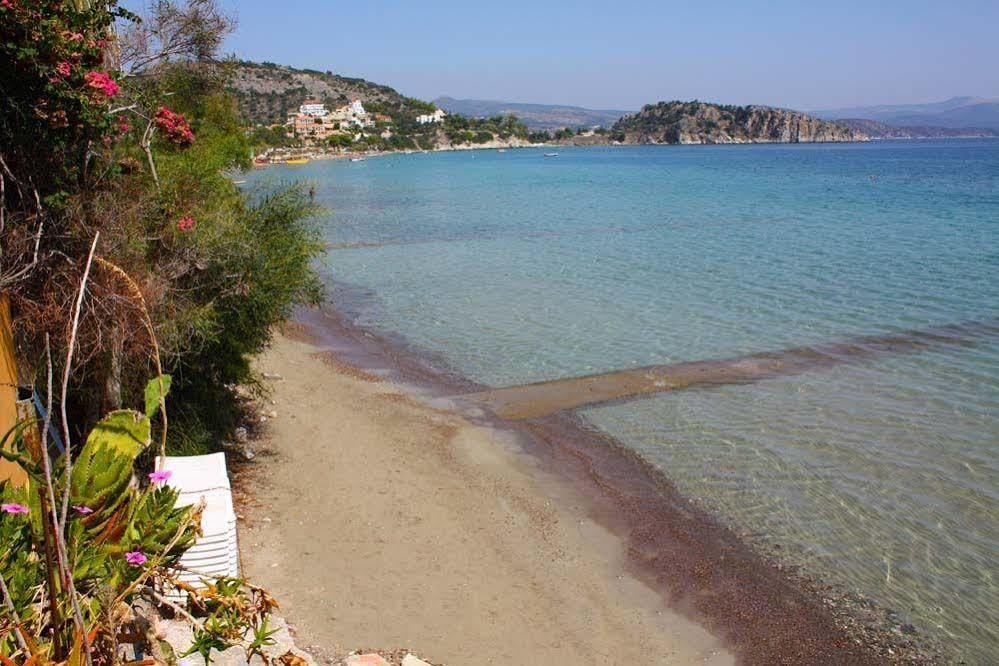 Aparthotel Poseidon 2*