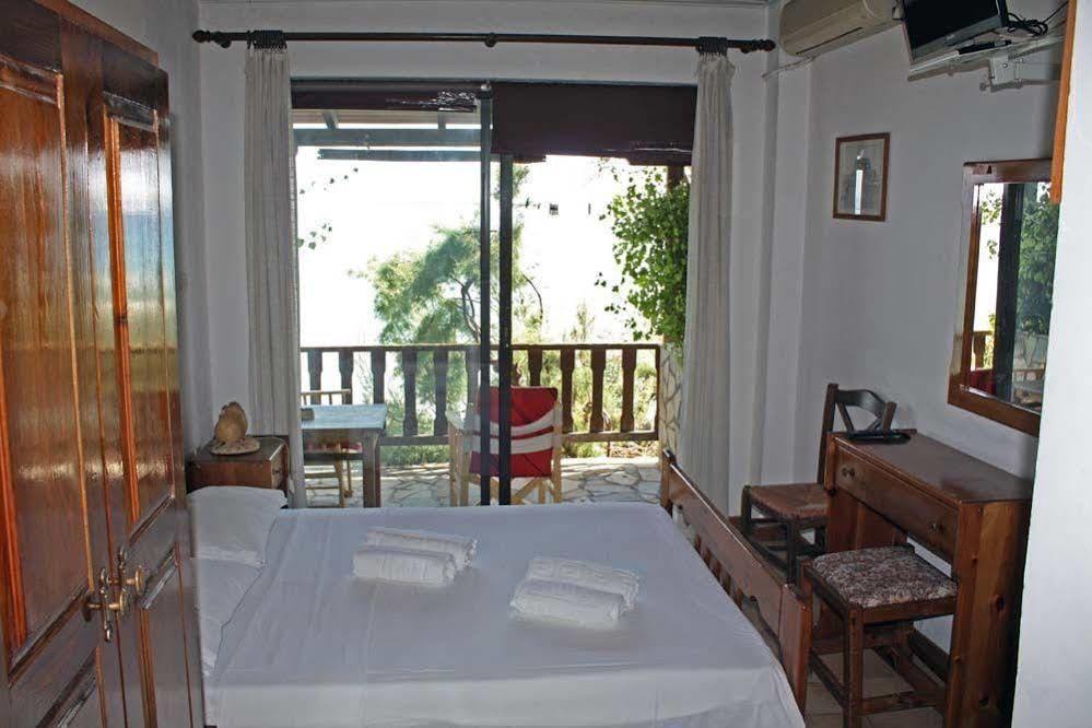 Aparthotel Poseidon 2*