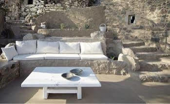Melanopetra Boutique * Emporeios (Nisyros)