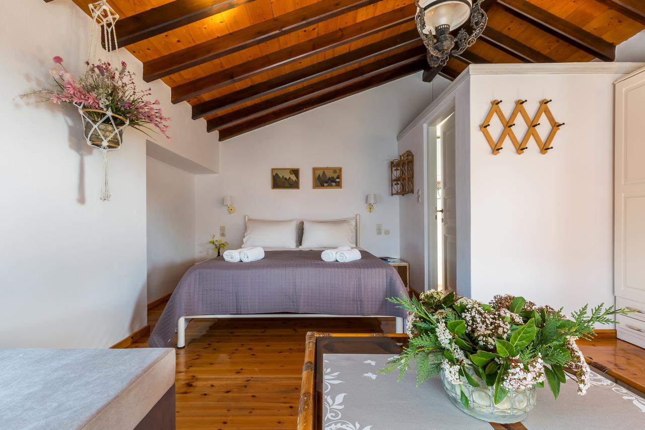 Thea 4* Panormos (Skopelos)