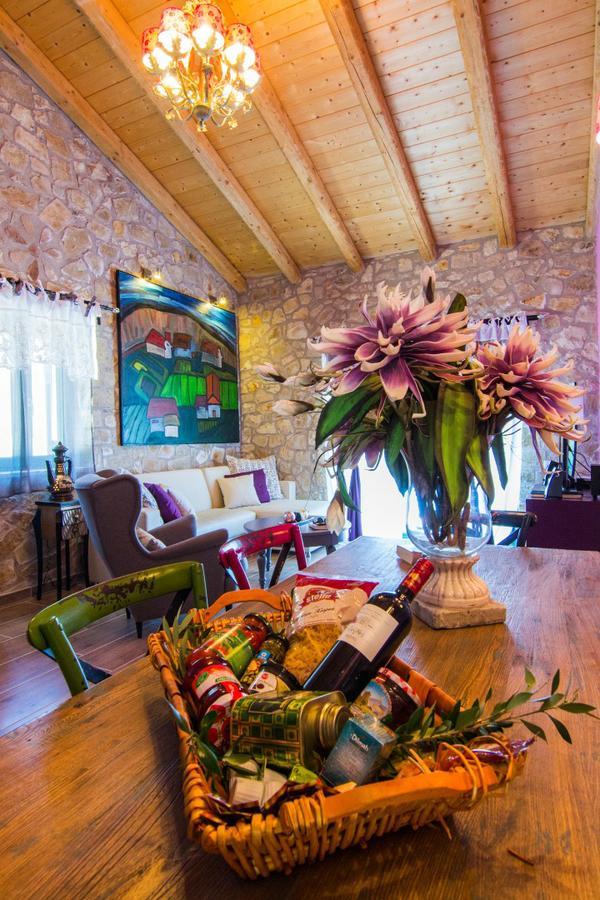 Lilac Lilium Artistsvillas * Gaios
