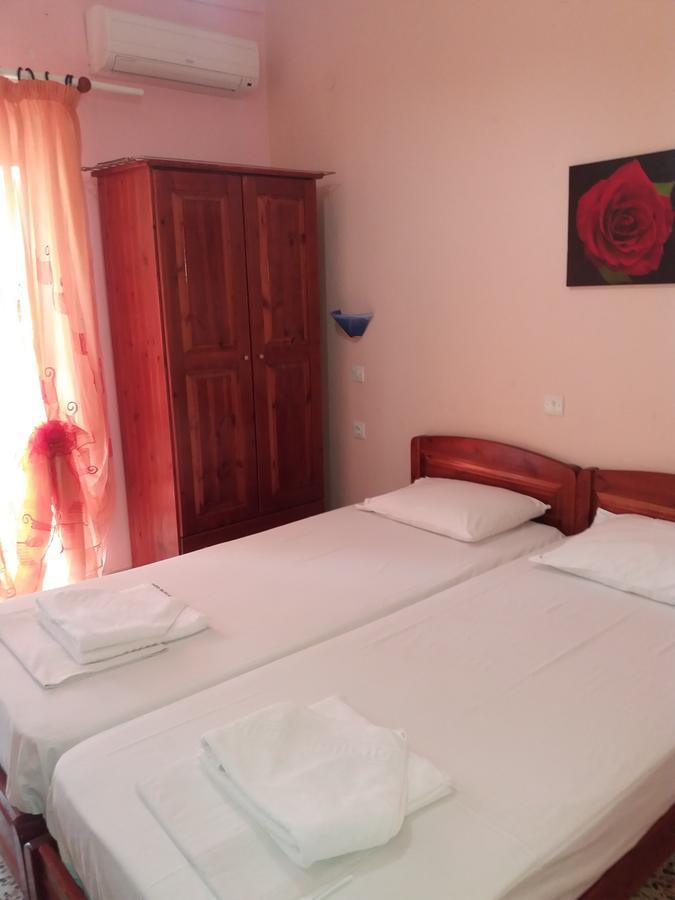 Agyra Apartment *