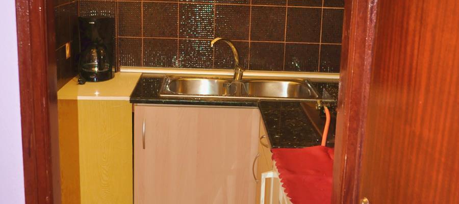 Agyra Apartment *