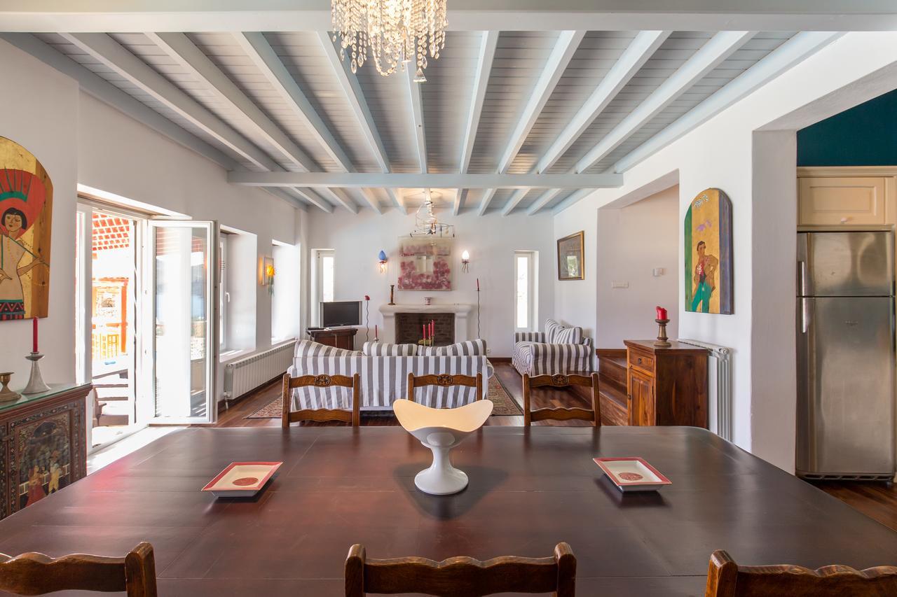 Royal Seaside Villa