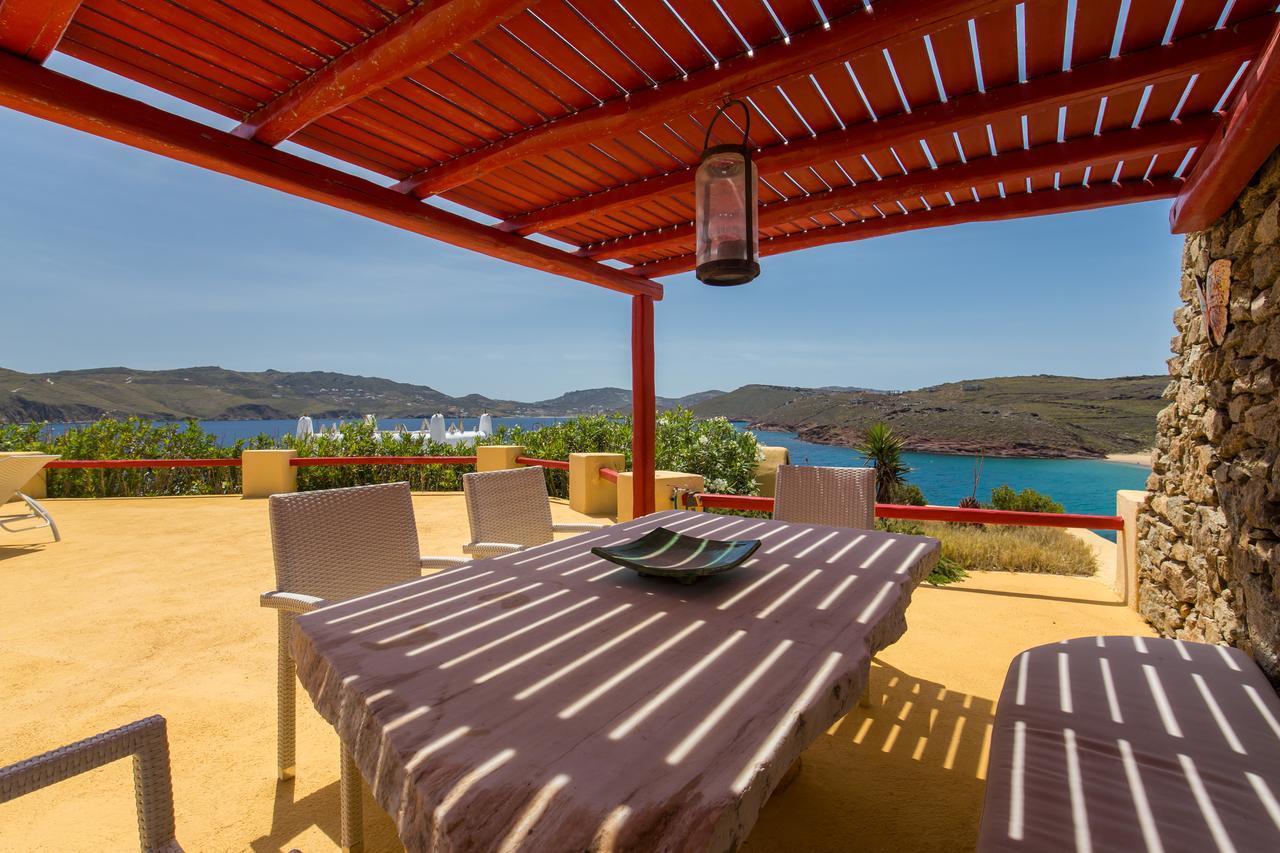 Royal Seaside Villa