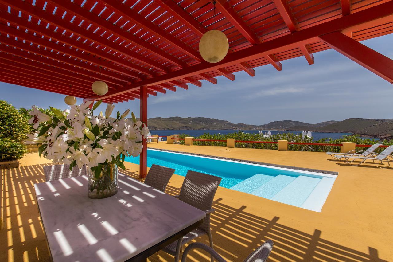 Royal Seaside Villa