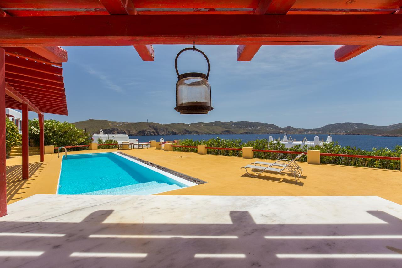 Royal Seaside Villa