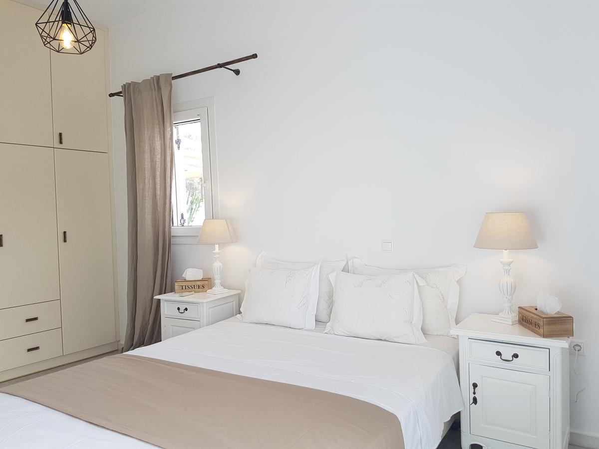 Artemis Sunny Country house *