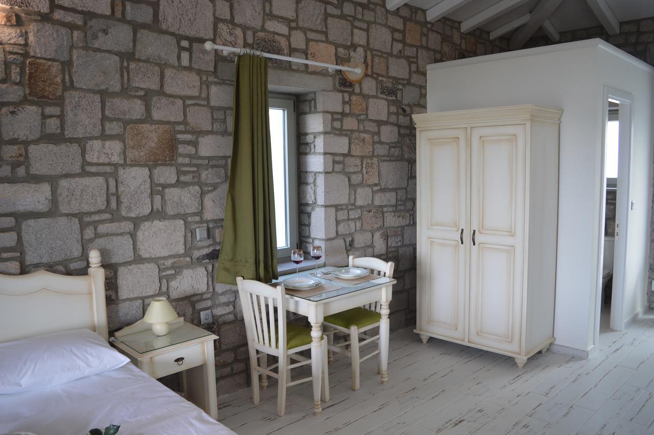 Diapori Apartment