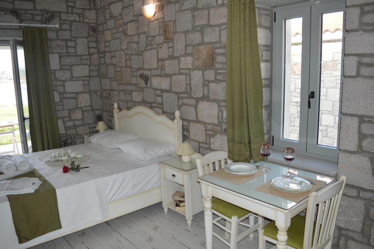 Apartment Diapori Kontias
