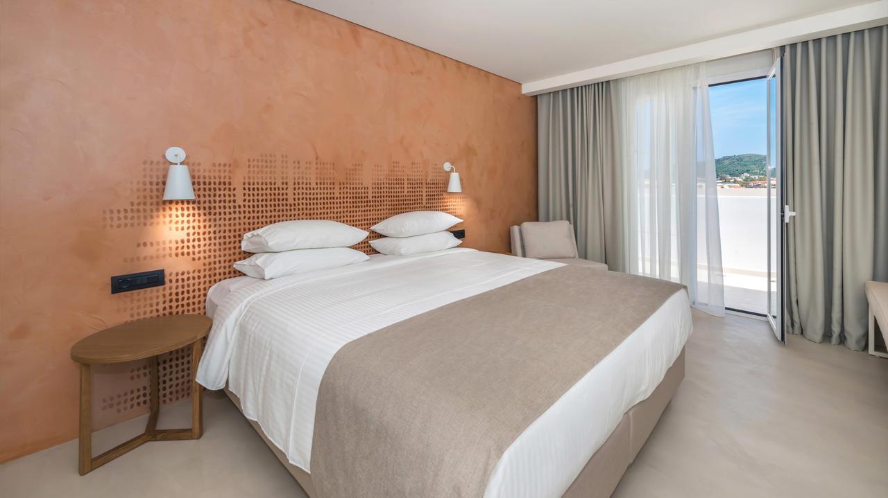 Bitzaro Grande & Hotel