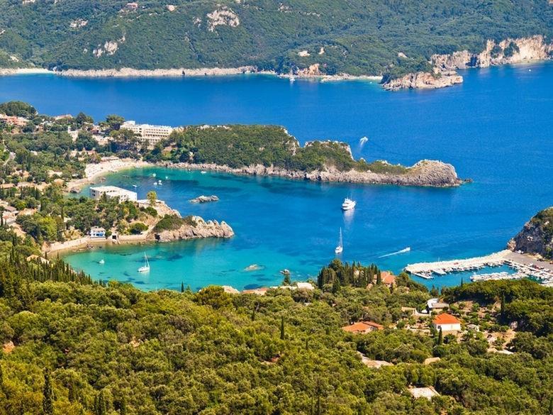 Makrades 2 * Paleokastritsa
