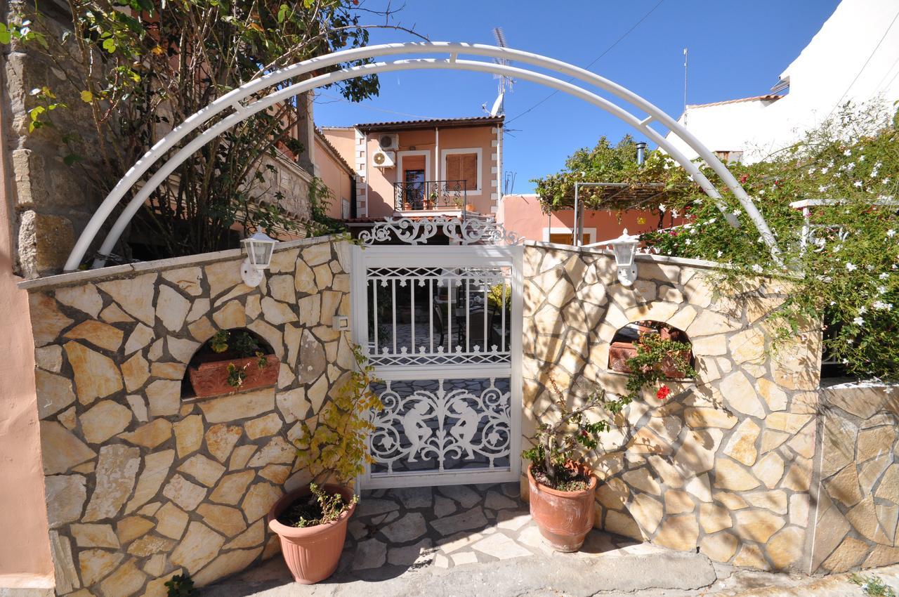 Makrades 2 Apartment *