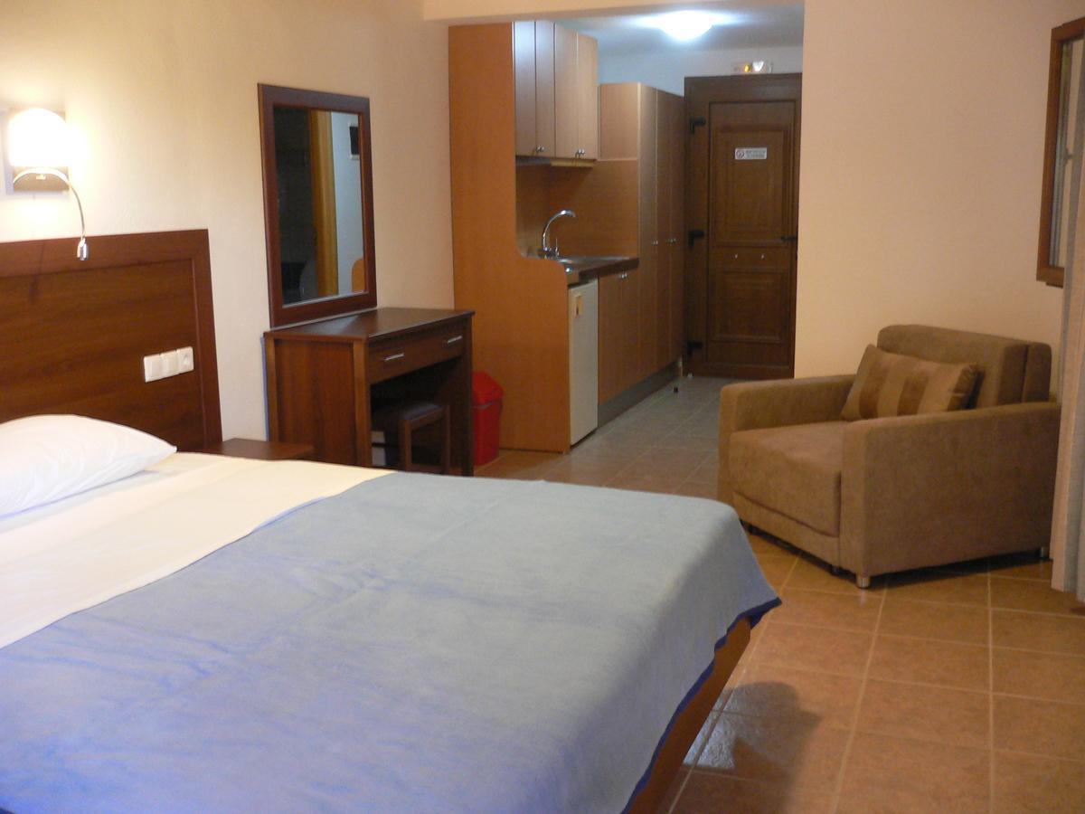 Apartment Megalos Mourtias Alonnisos Town