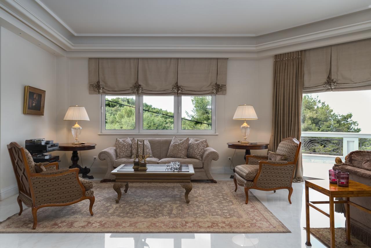 Thetis Athens Villa *