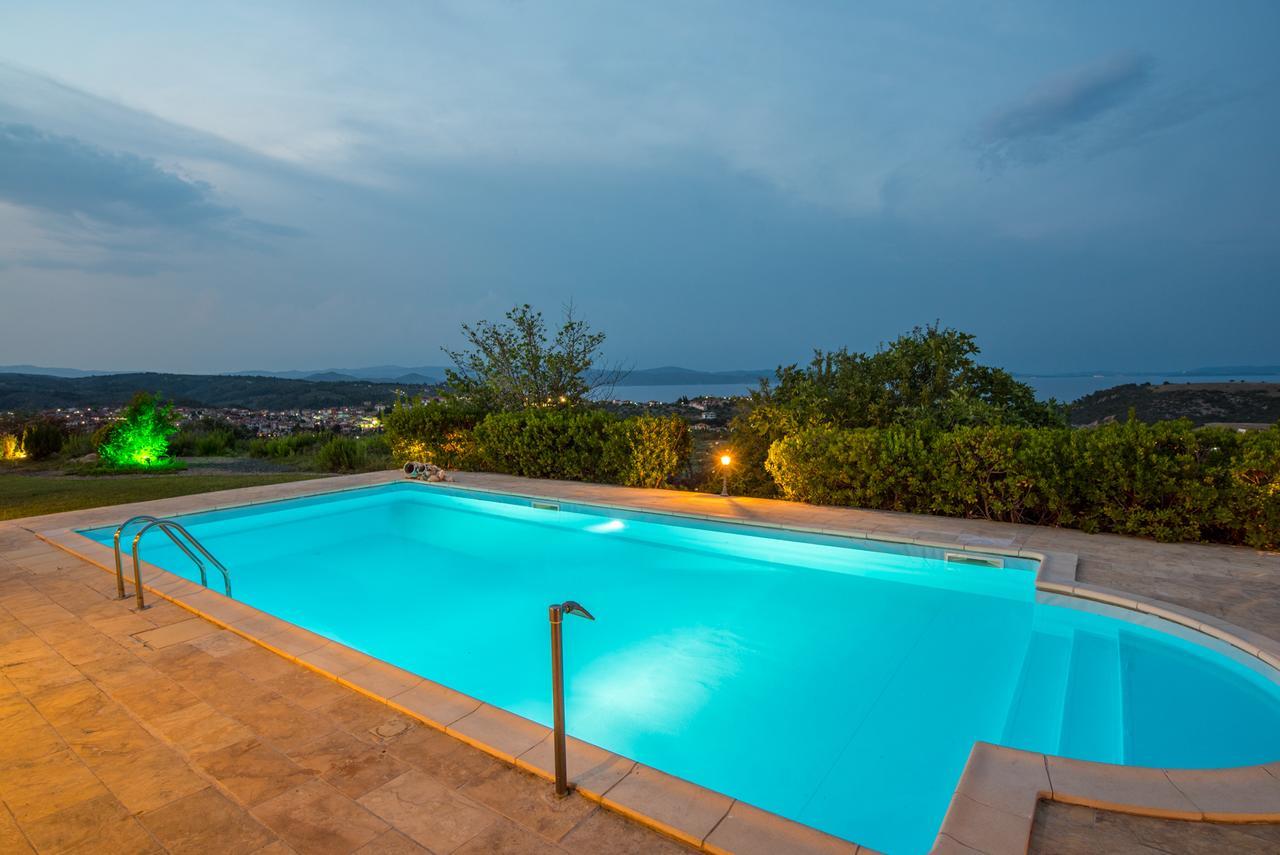 Villa Bouganvillia - Agios Pool *
