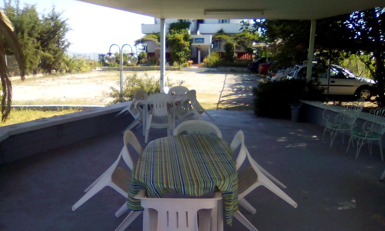 Alexandros Apartment
