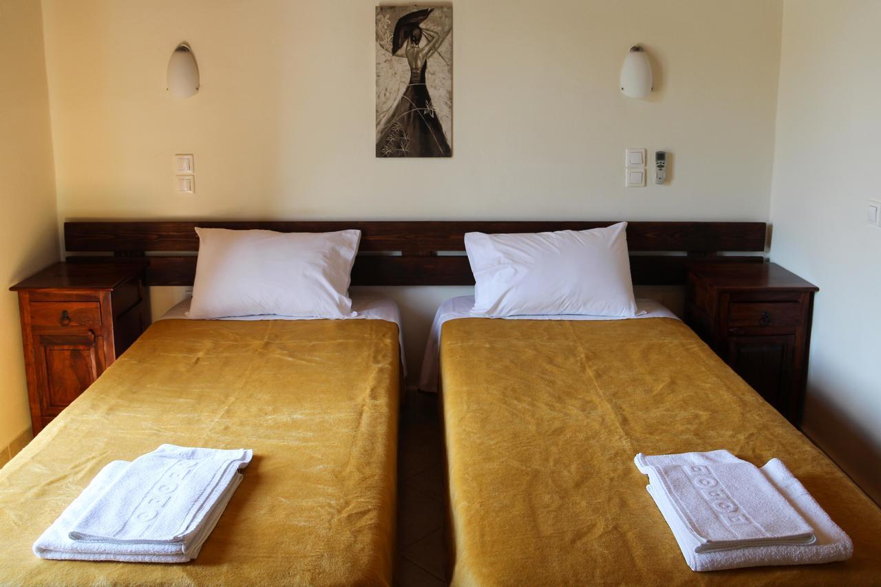 Axahas Apartment Mesi (Tinos)