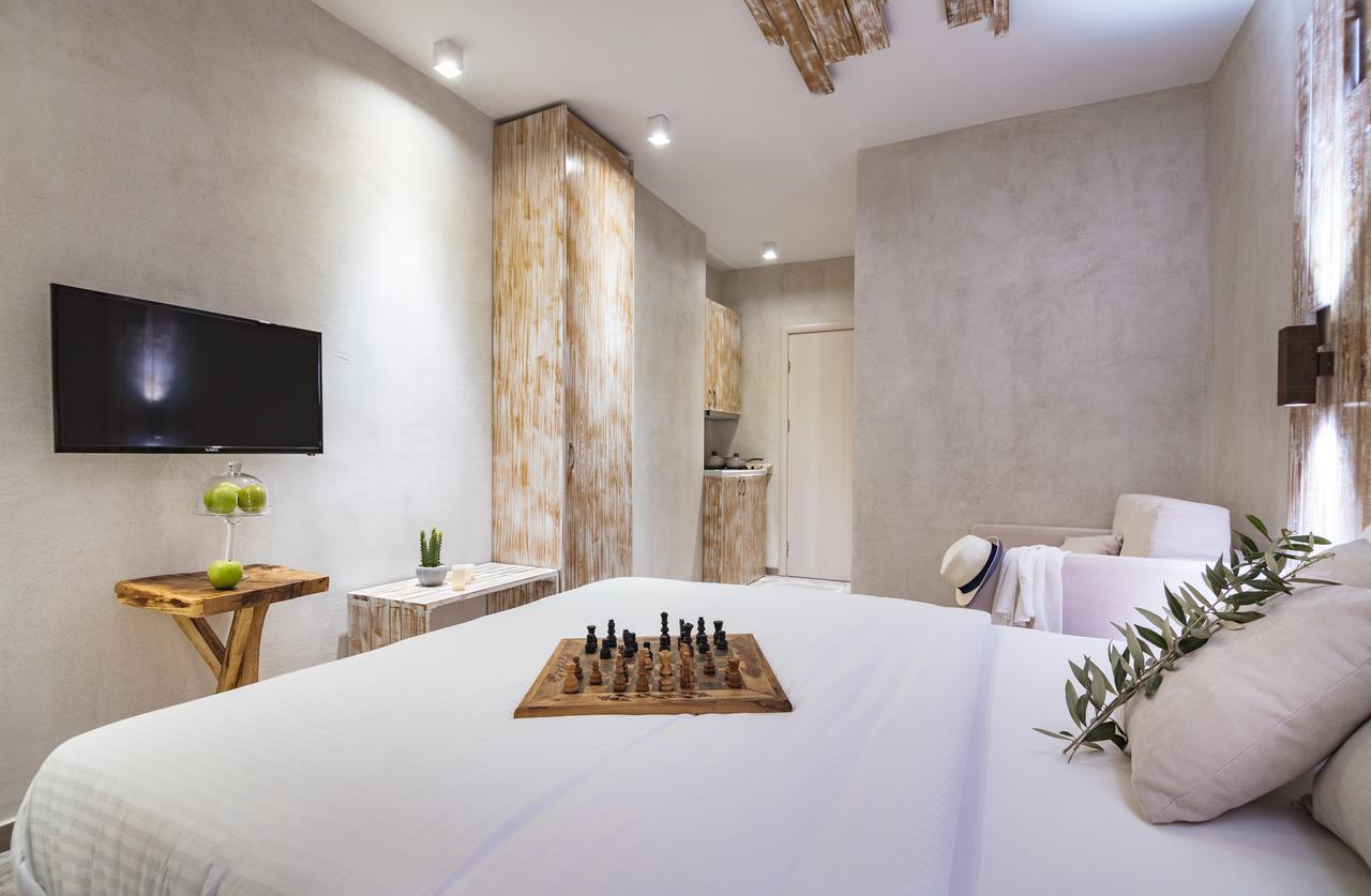 Olea House *