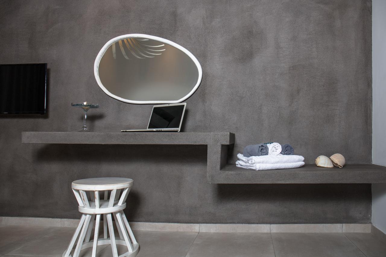 Olea House *