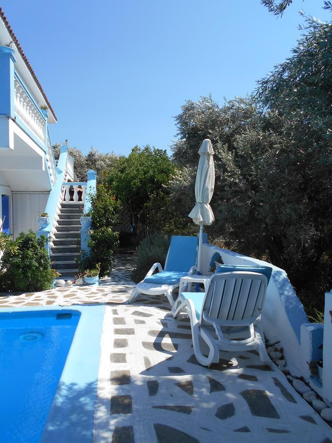 Meltemia Studios Apartment Marathokampos