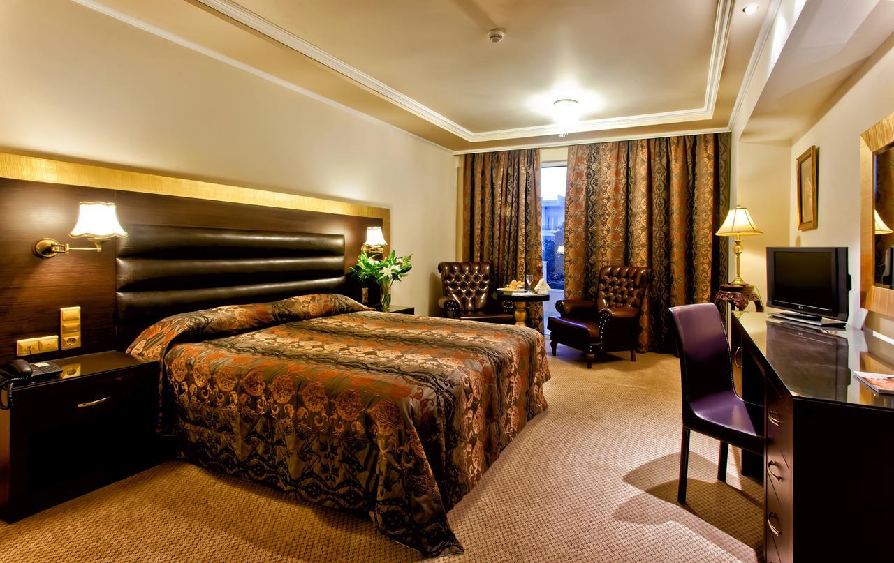 Hotel Kouros Drama
