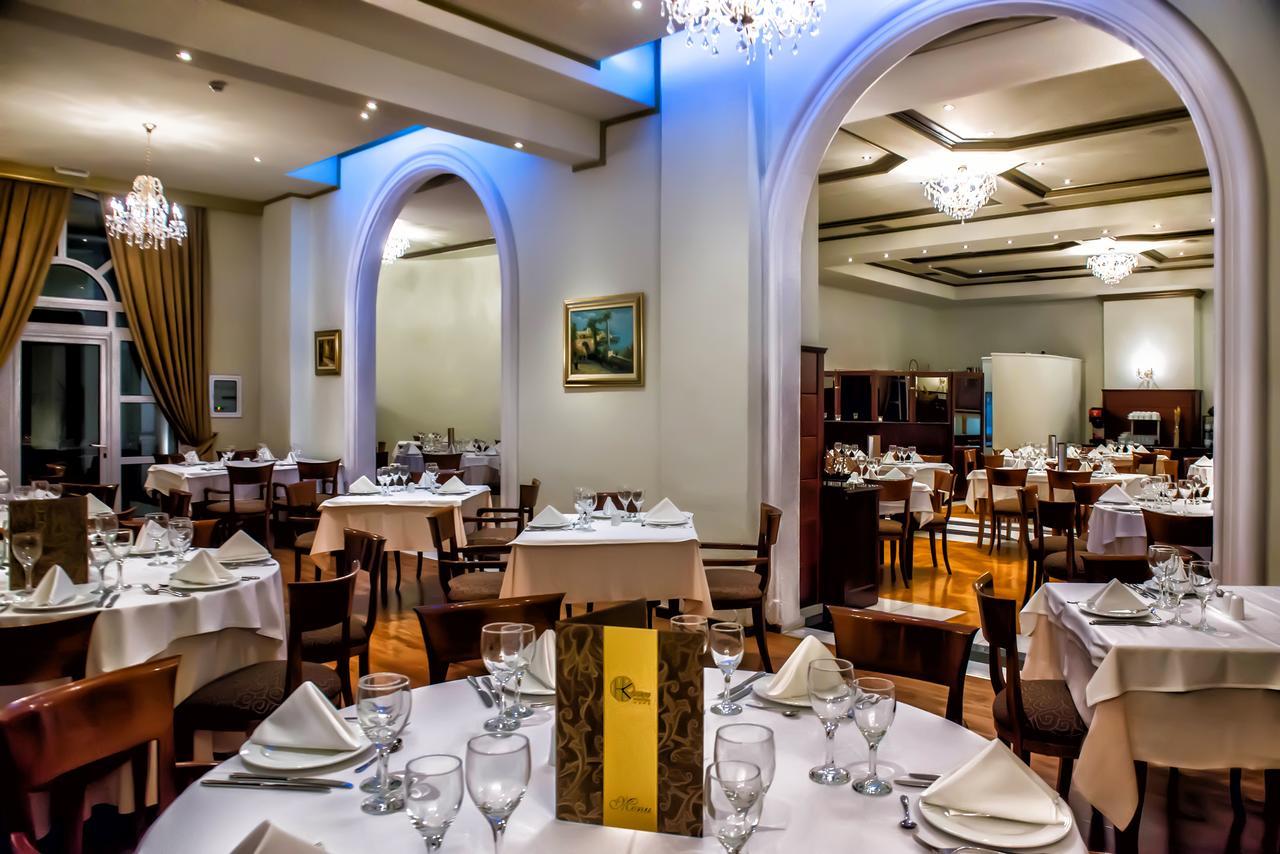 Hotel Kouros 4*